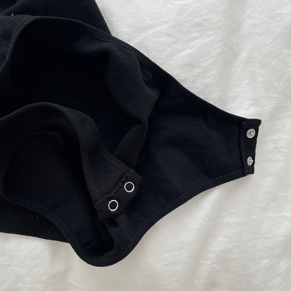 Black Ribbed Bodysuit - Picture 4 of 4